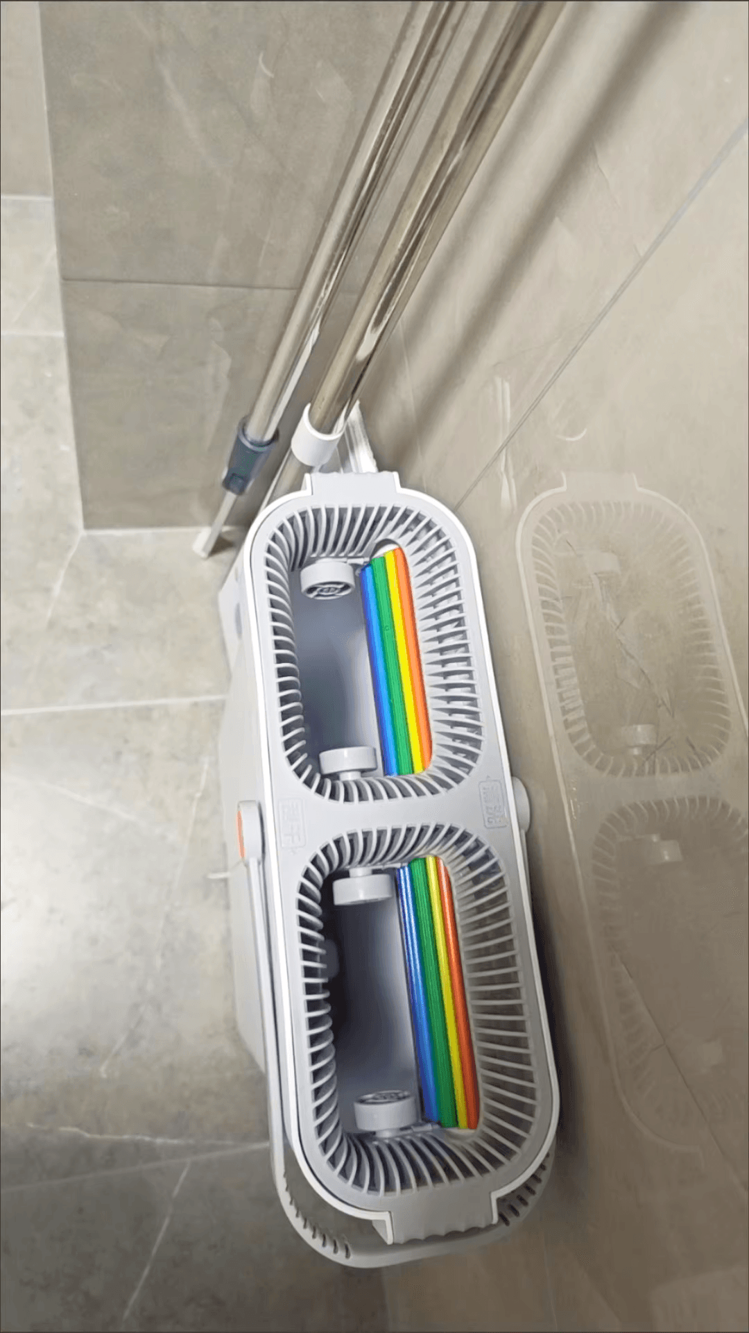 Spin Flat Mop With Bucket Set 40cm Hand Free Floor Cleaner Microfiber Automatic Separation Sewage Water Household Cleaning Mop